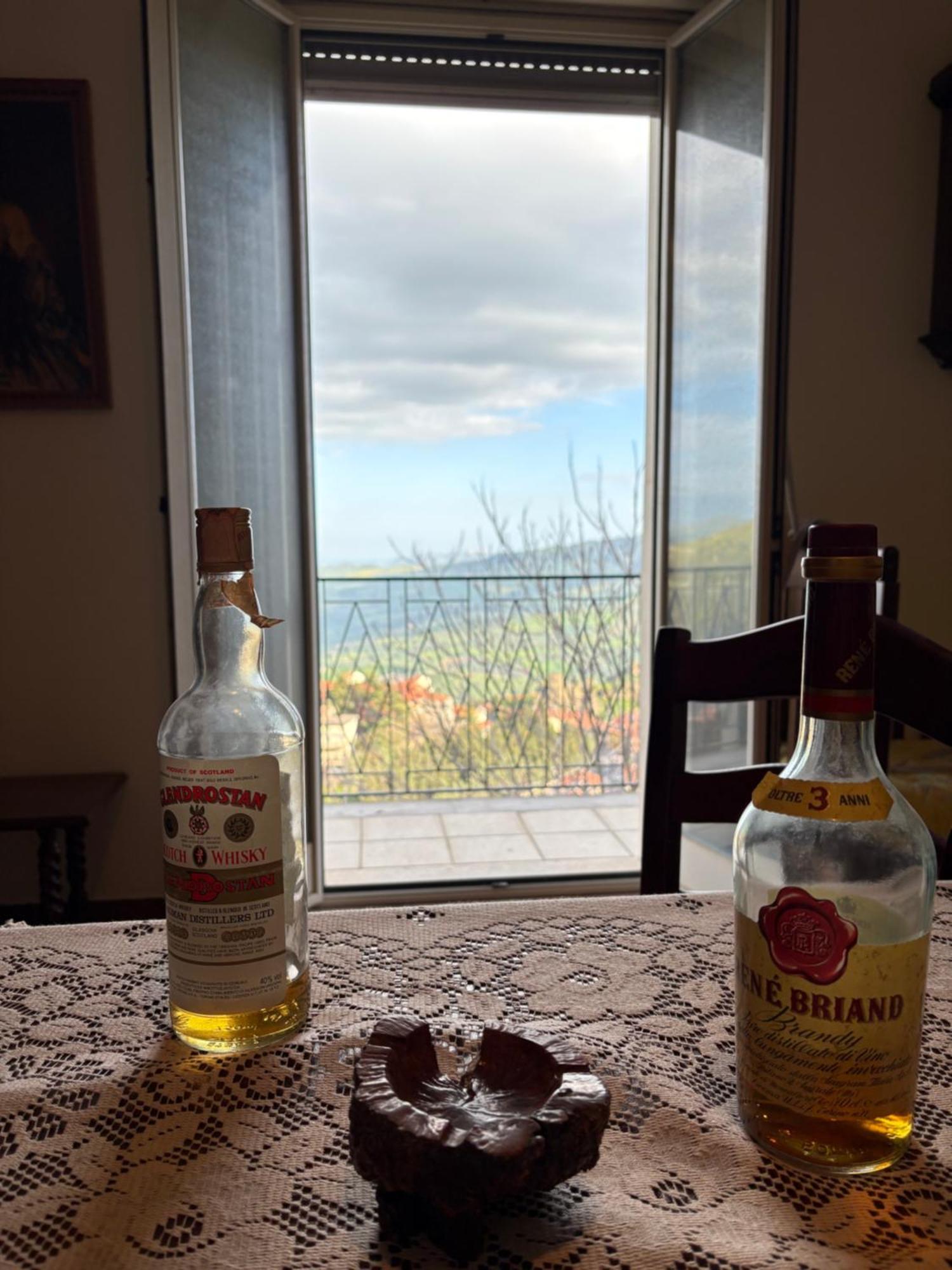 Troina Appartamenti Εξωτερικό φωτογραφία